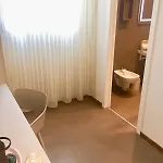 Riva 4*