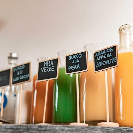 Riva לינה וארוחת בוקר