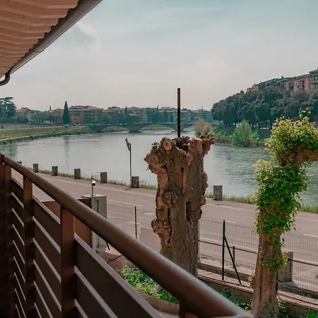 Nocleg ze śniadaniem Riva 4*